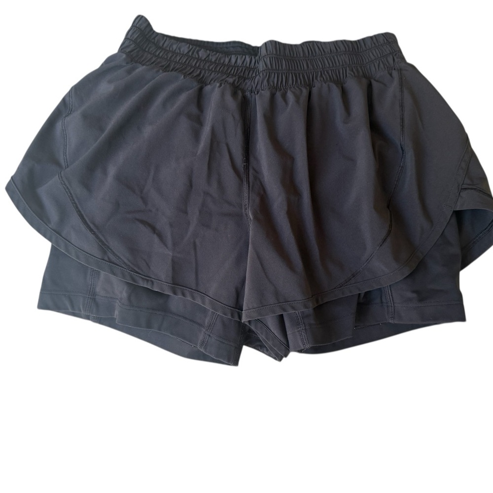 Women's Black Lululemon Athletic Shorts Speed shorts 
4-inch size 8